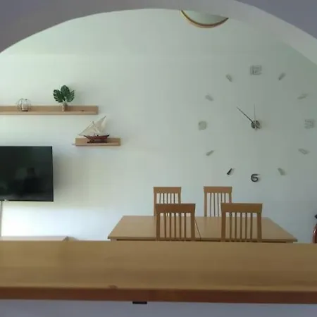 Apartment Con Vistas Al Mar, Piscina Y Wifi *
